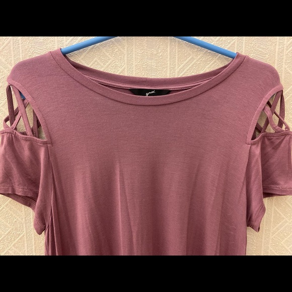 Mauve open-shouldered loose fit top NWT - Picture 2 of 9